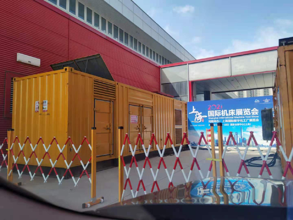 荔城发电车出租-发电机无电压或电压太低怎么办？