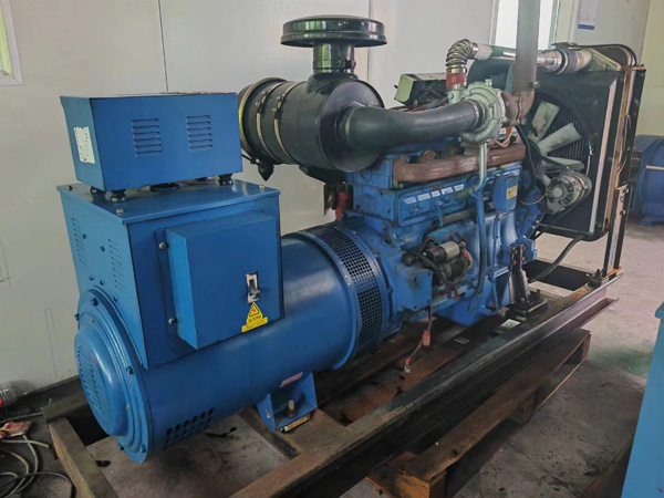 荔城100kW柴油发电机组使用多级机油有哪些优缺点？
